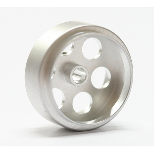 LLANTA UNIVERSAL 15,5 x 8...